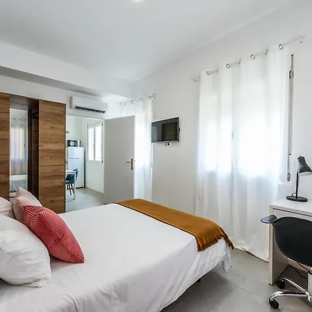 بيت ضيافة Cerca De La Playa Malvarrosa 3a *